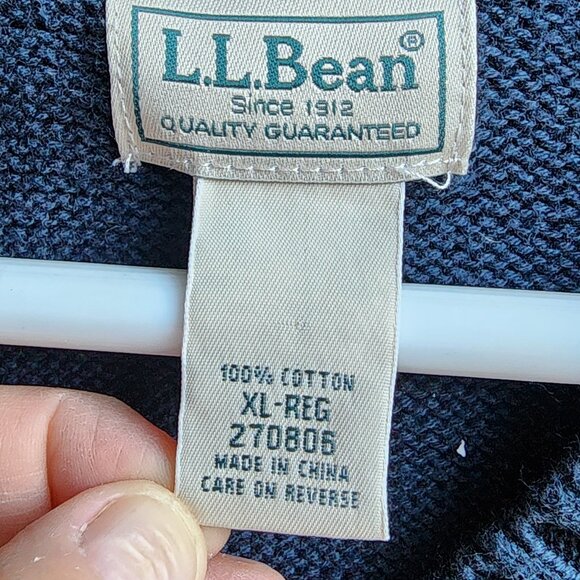 L.L. Bean Navy V-Neck Sweater Size XL - Picture 8 of 13